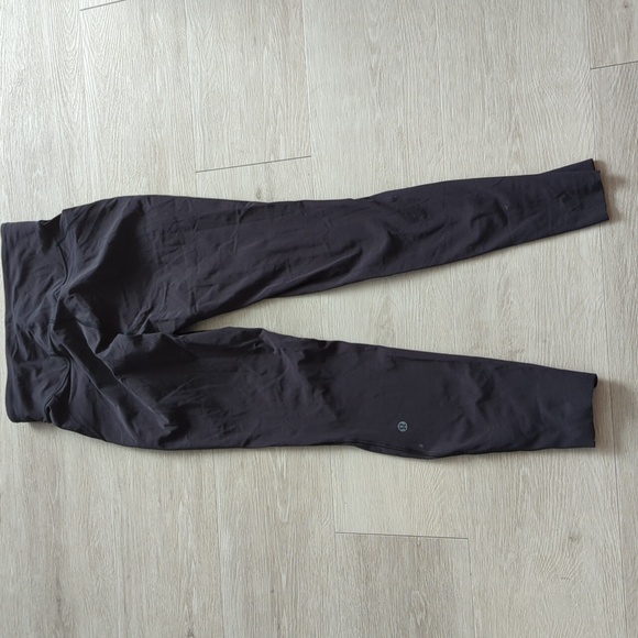 Lululemon size 6 base pace brushed 28" - Picture 3 of 3